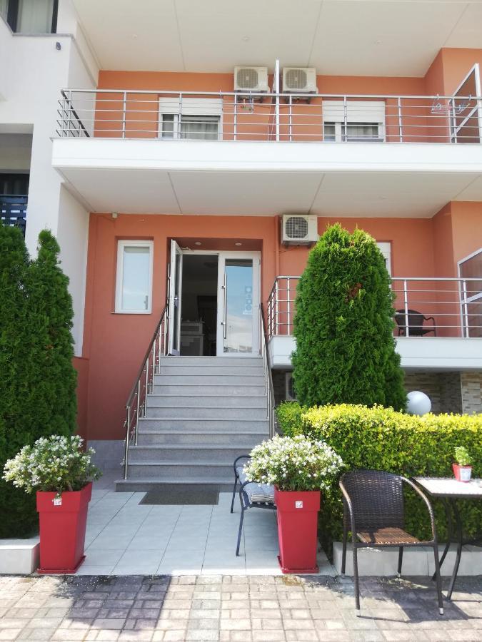 Denis Studios And Apartments Paralia Katerinis Luaran gambar