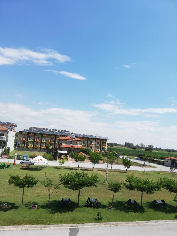 Denis Studios And Apartments Paralia Katerinis Luaran gambar